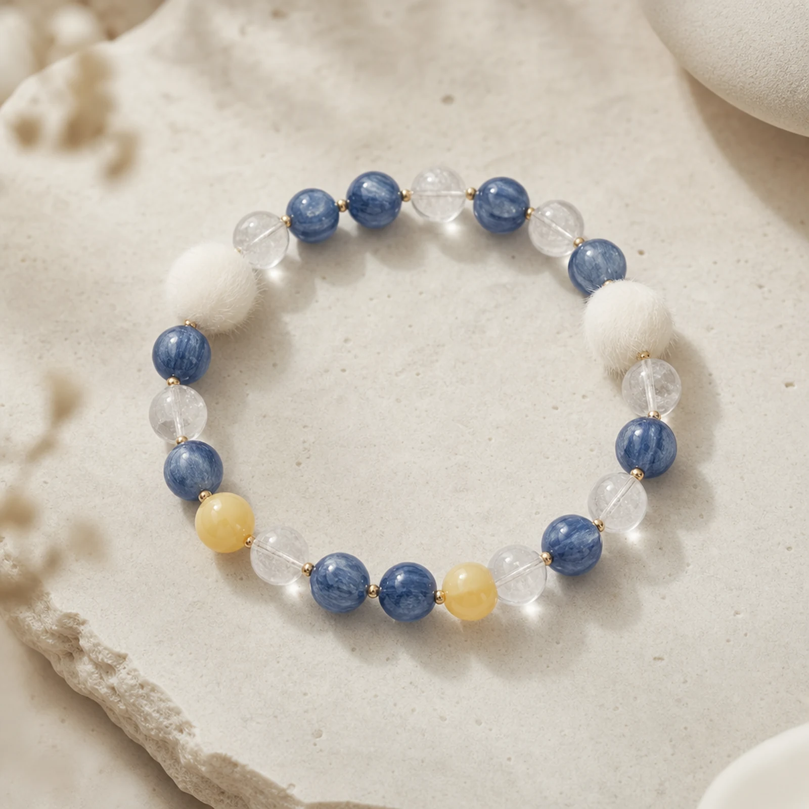 Kyanite Amber Bracelet main view